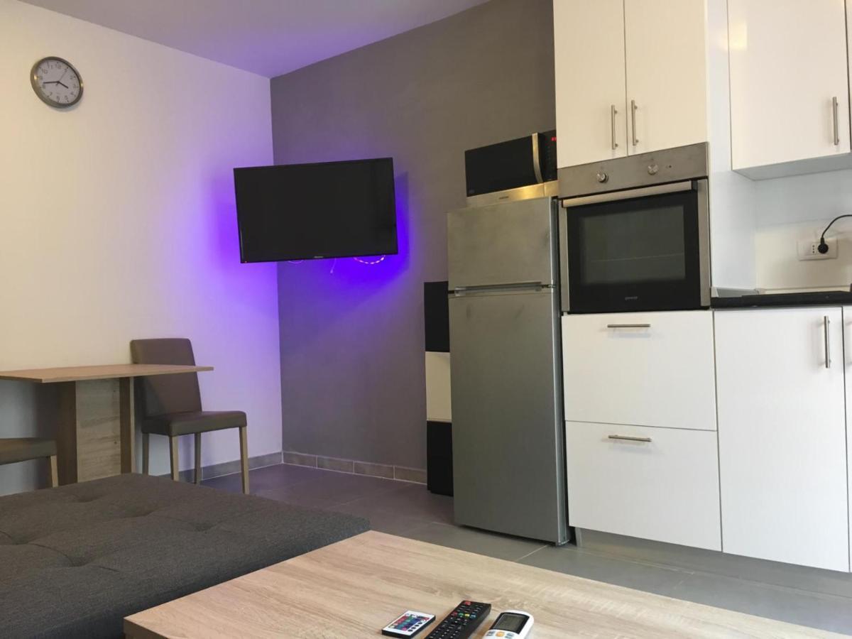 Apartment To Rent Póla Kültér fotó