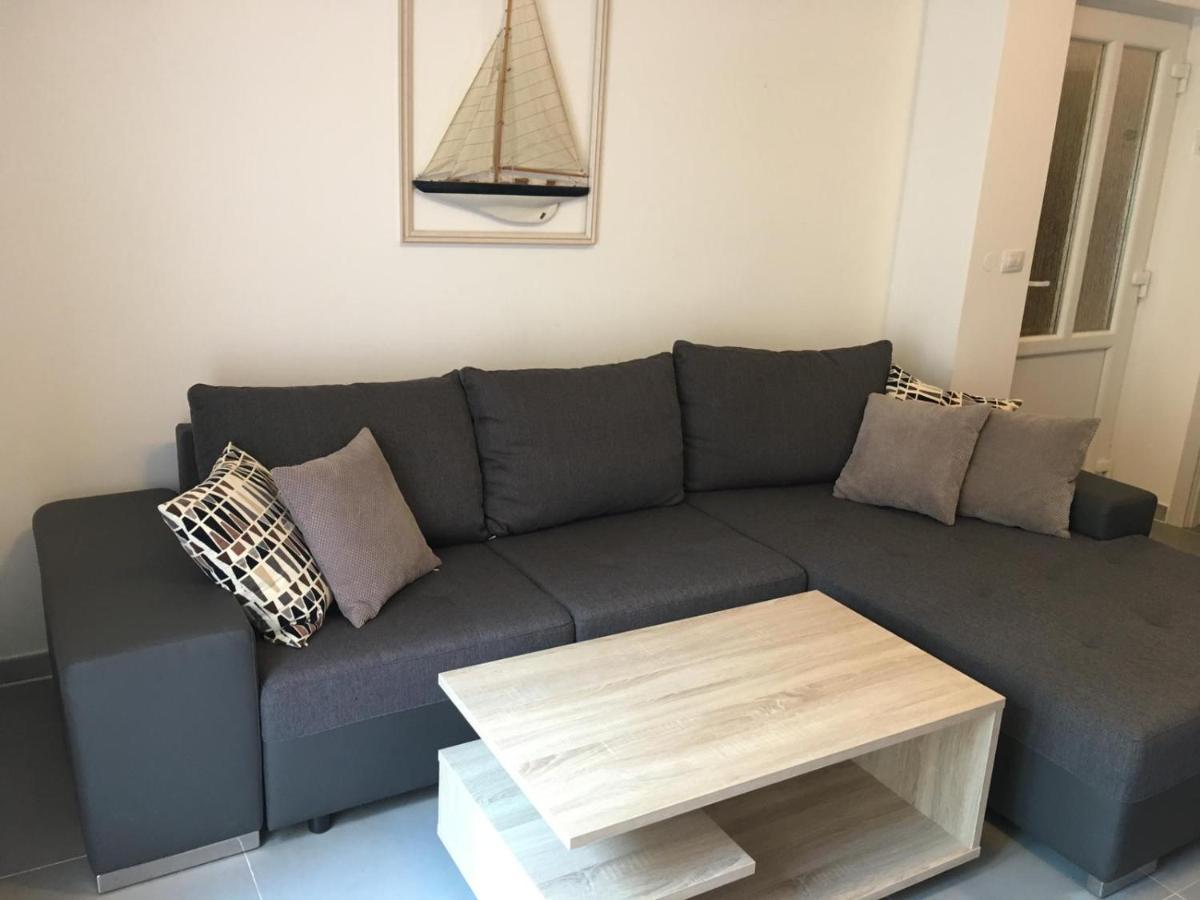 Apartment To Rent Póla Kültér fotó